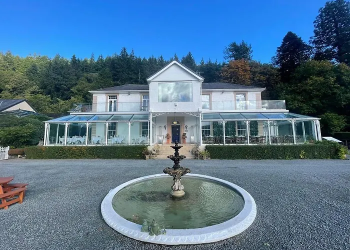 Plas Maenan Conwy