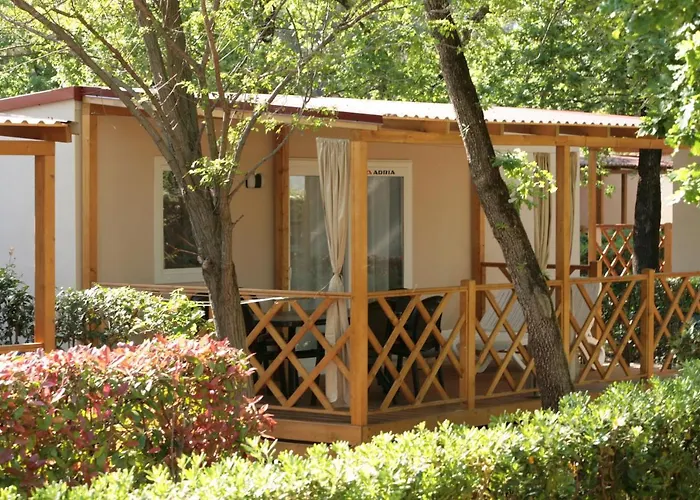 Camping Adria Mobile Homes Lanterna Poreč