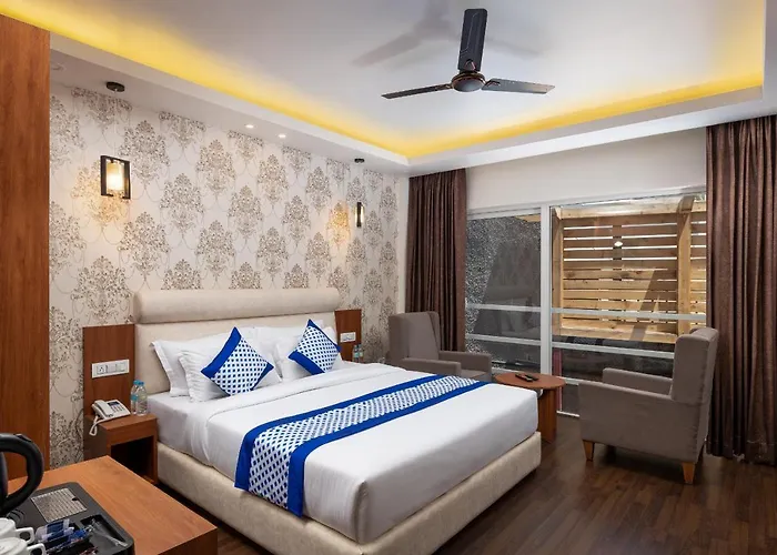 Hotel The Chabal Kasauli