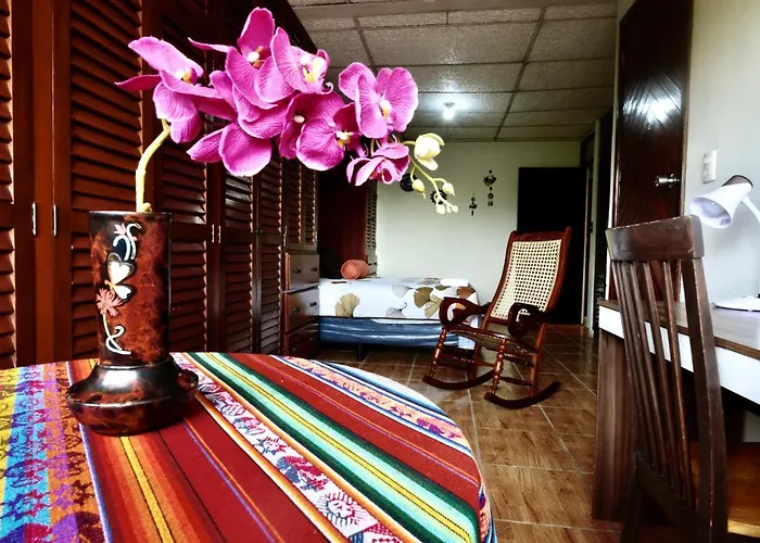 Casa Xunaan Kab San Salvador