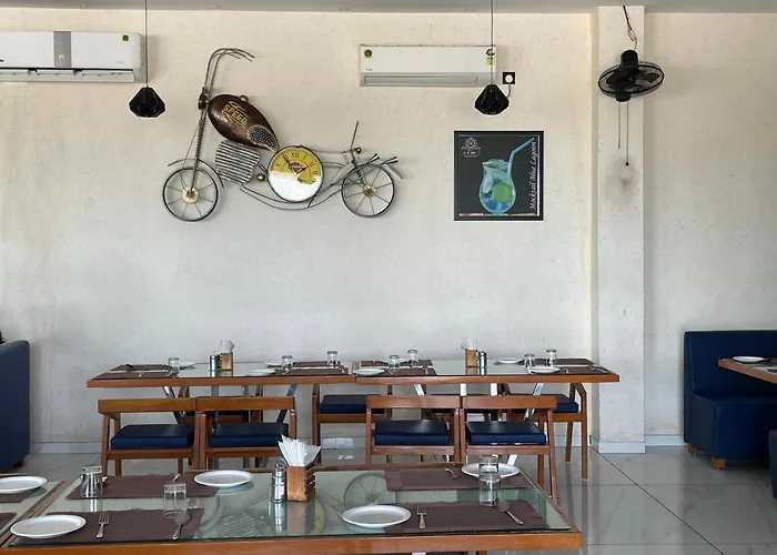 Hotel Vr Inn Kevadia