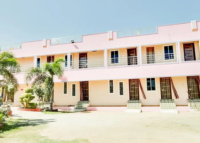 Oyo 68320 Bgr Residency Hotel Tirupati