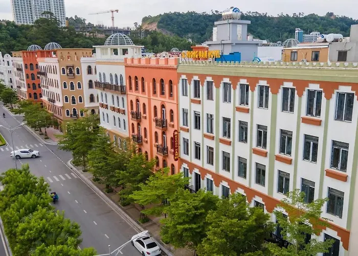 Hương Nam Hotel Hạ Long