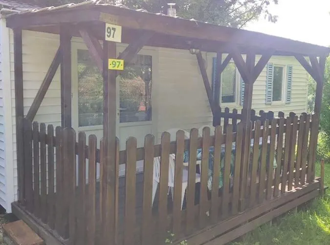 Camping Les Tilleuls Du Caminel Mobile Home 97 Sarlat
