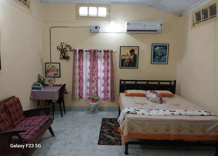 Shree Homes- Ac Delux Suite Guwahati