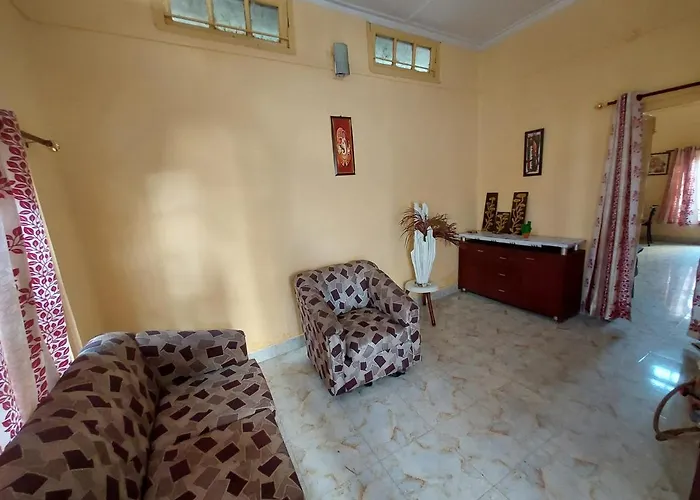 Shree Homes- Ac Delux Suite Guwahati