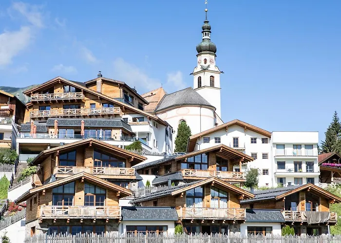 Pur Suites & Chalets Lermoos