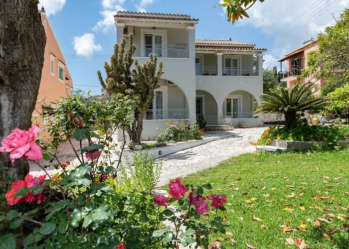 Averto Corfu Apartments Dassia 