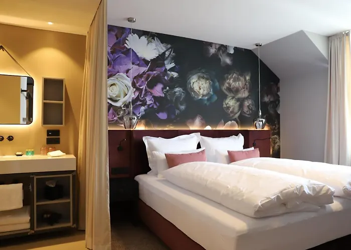 Boutiquehotel Burg Adenbach & Alter Weinbau Bad Neuenahr-Ahrweiler