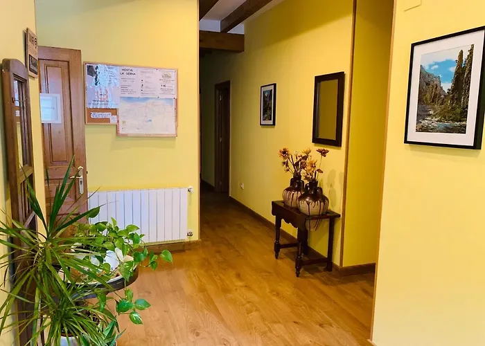Hostal La Serna Potes