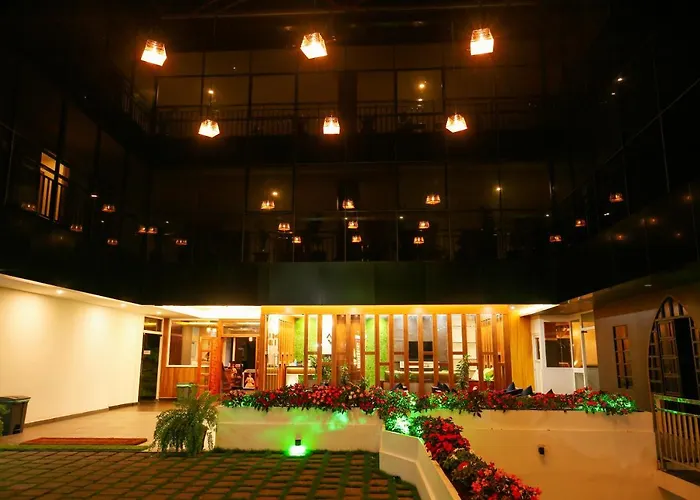 Amuse Vista Resorts And Spa Anachal