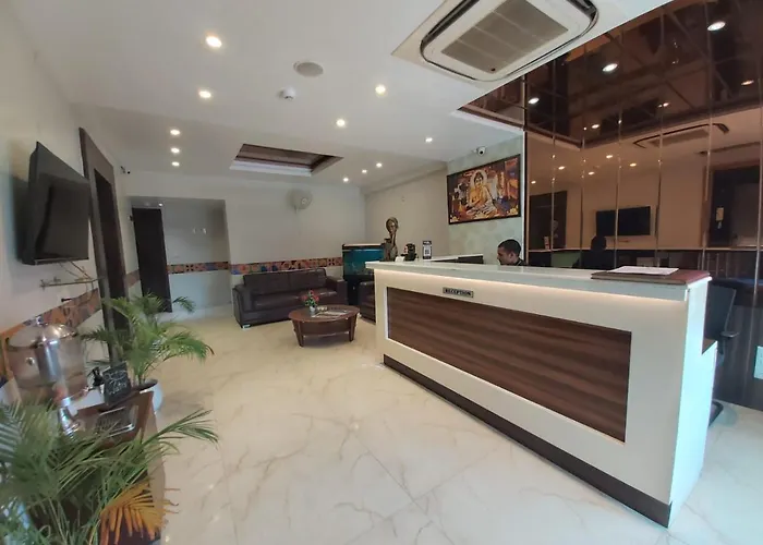 Hotel Ss Grandeur Lucknow