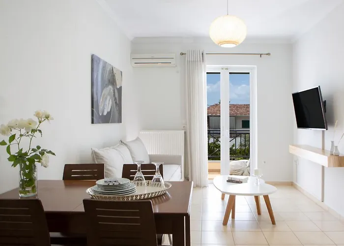 Adria Luxury Apartments Nydri 