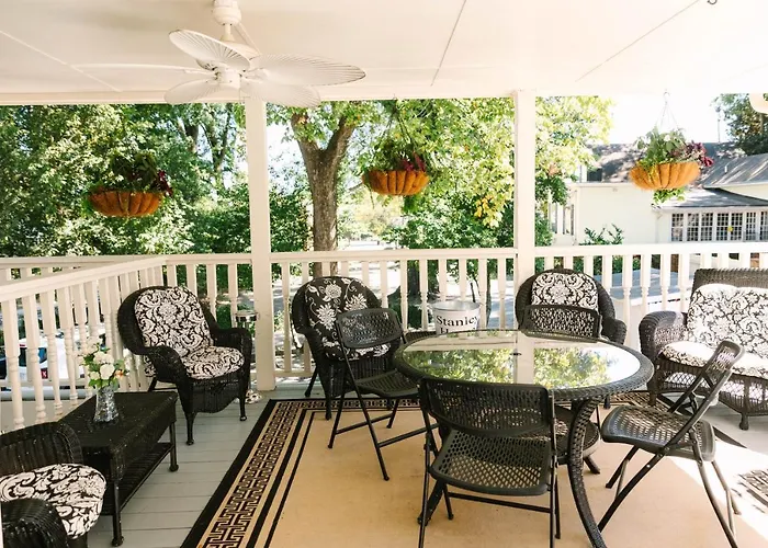 Stanley House Inn Marietta