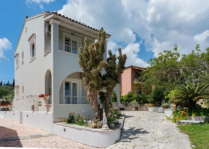 Averto Corfu Apartments Dassia 