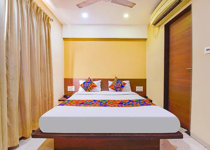Fabhotel Rb Residency Surat