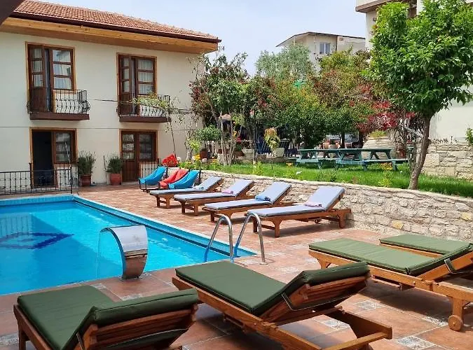 Sezgin Hotel Kuşadası