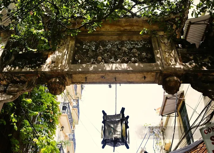 Singita Classy - A Cozy Rustic Hideaway In Hanoi Old Quarter