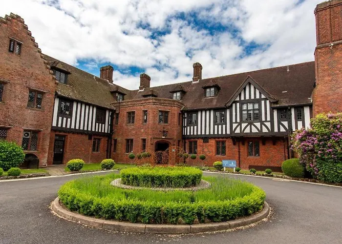 Hogarths Stone Manor Hotel Kidderminster
