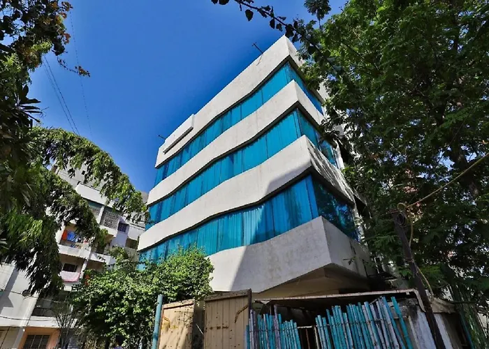 The Sky Imperial Hotel Yahvi Vadodara