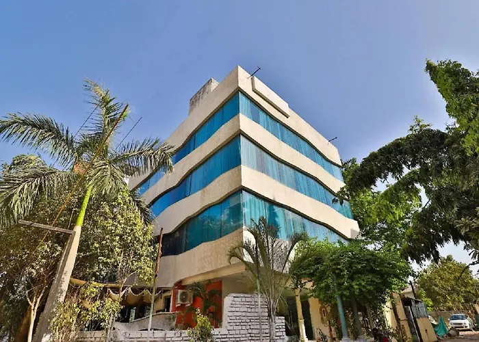 The Sky Imperial Hotel Yahvi Vadodara