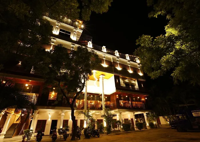 J Hotel Jaffna