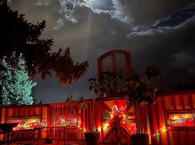 Mystic Portal 420 Guesthouse Colorado Springs