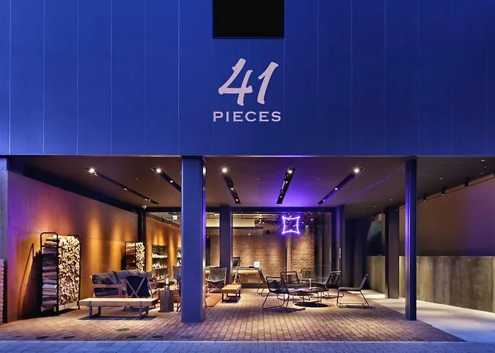 41 Pieces Sapporo Hotel