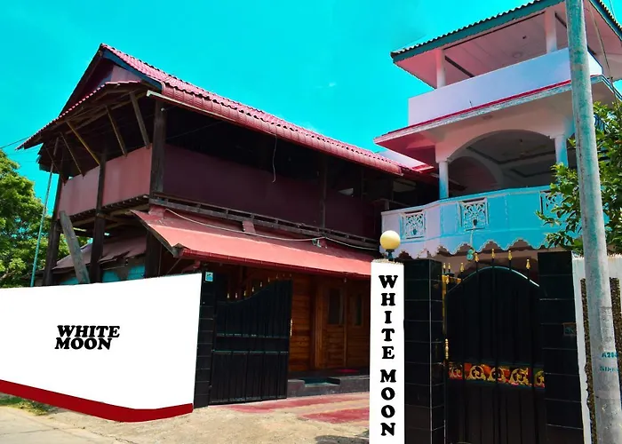 White Moon Beach Resort Trincomalee