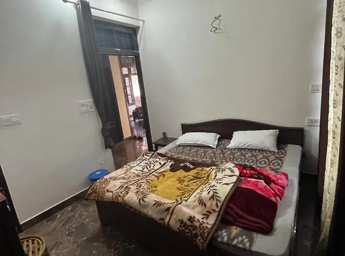 Trishakti Hotel Rishikesh