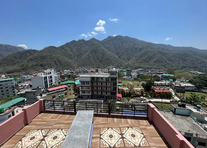 Trishakti Hotel Rishikesh