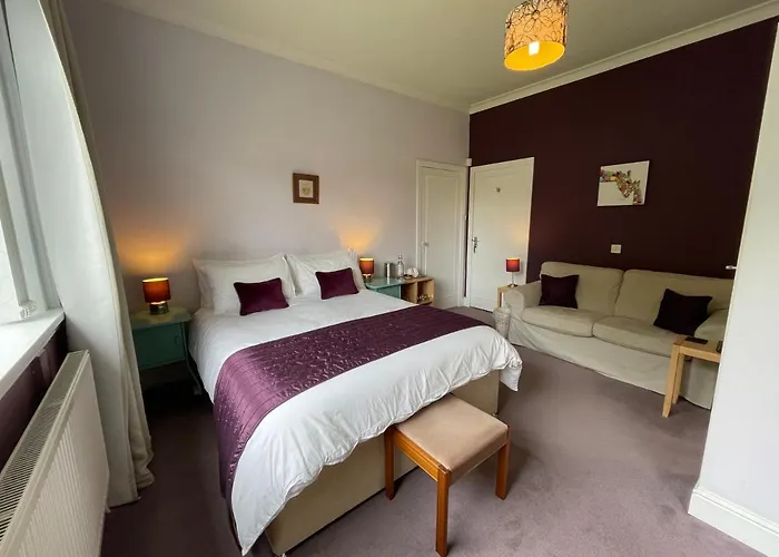 Blackburn Villa B&B Ayr