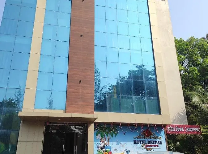 Hotel Deepak Executive, Ganpatipule