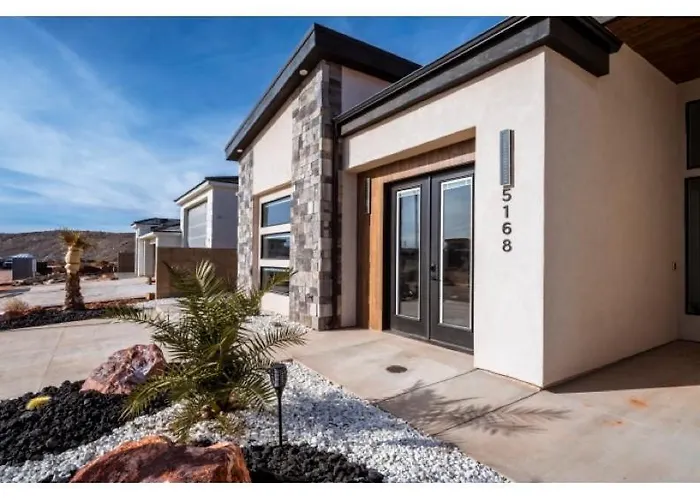 Desert Hideaway Hurricane
