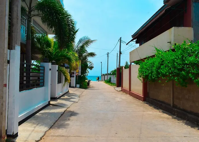 White Moon Beach Resort Trincomalee