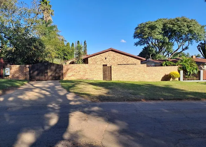 Rocky Hills Guesthouse Piet Retief