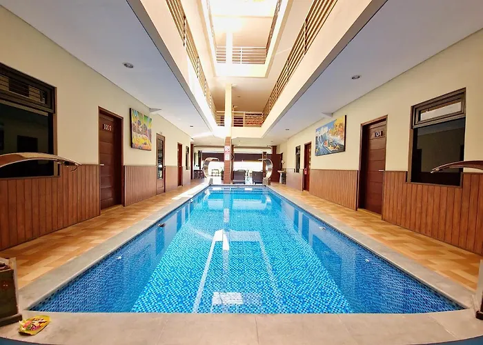 Caroline Guest House Canggu 