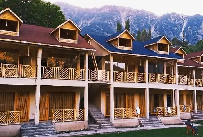 Woodridge Cottages Kalam