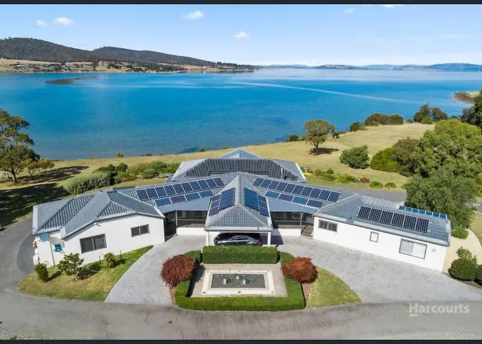 Amazing Sea Views Luxury House Hotel Hobart