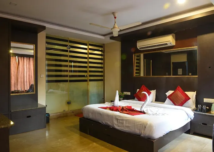 Baga Retreat, Near Titos Lane Hotel