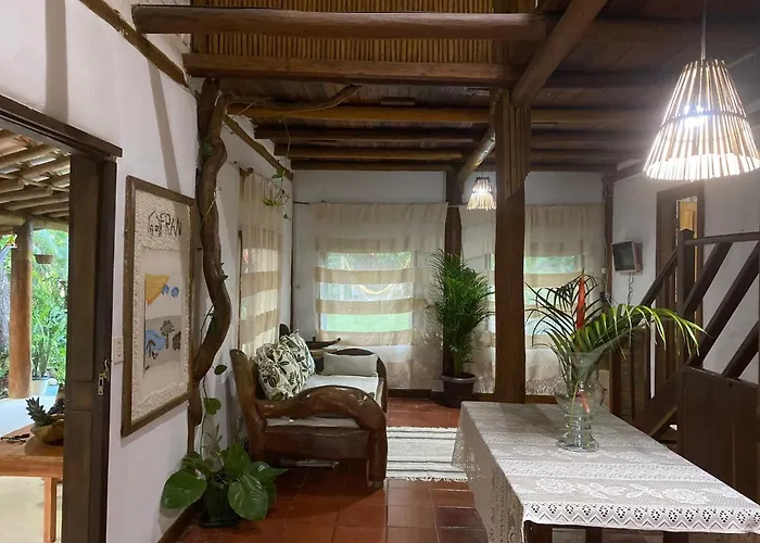 Casa Fran Trancoso Bed & Breakfast