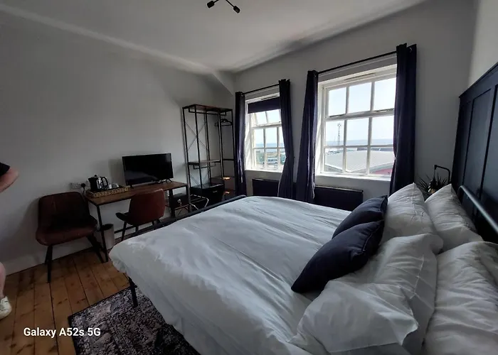 Londonderrys Bar And Accommodation Seaham