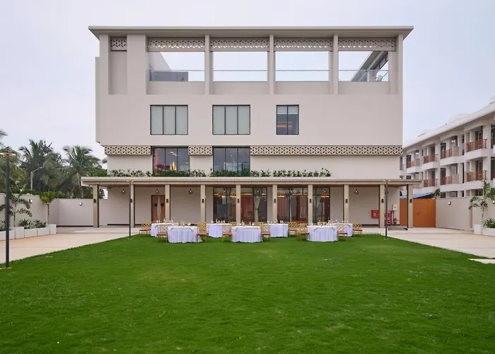 Zone By The Park Gopalpur Hotel