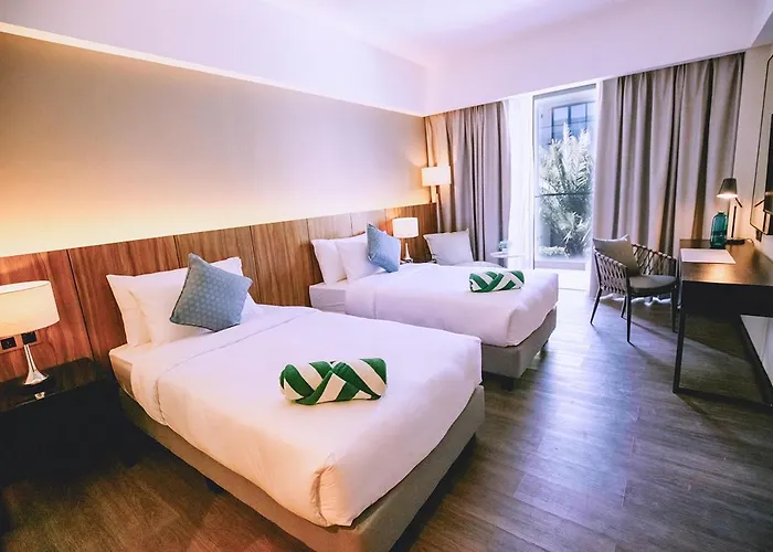 The Maximilian Hotel Cauayan City 