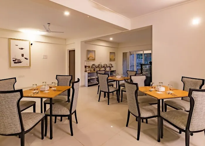 Hotel Reemz Beach Heaven , Anjuna