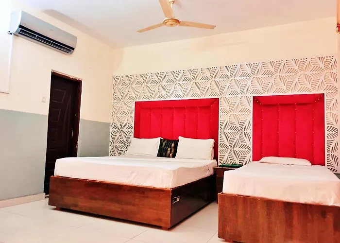 Moon Soon Hotel Lahore