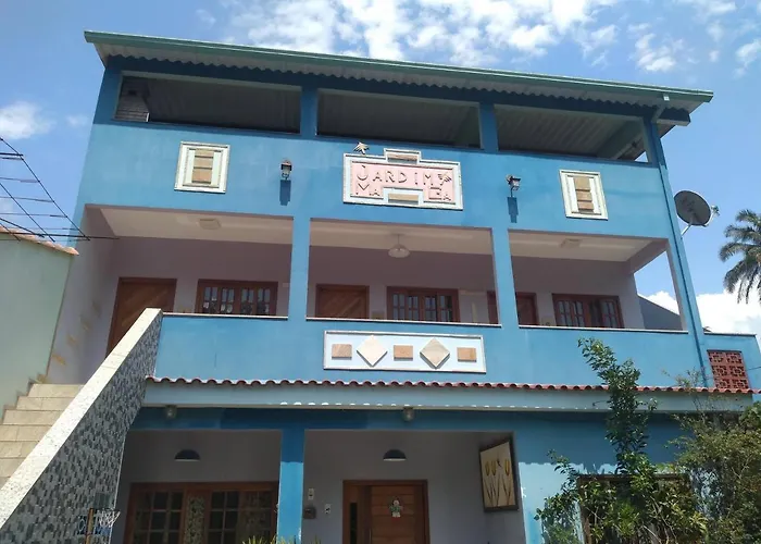 Pouso Familiar Jardim Ma-Ga Acomodação com café da manhã Paraty