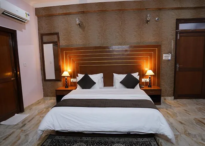 Hr Dukes Den Resort Ramnagar 