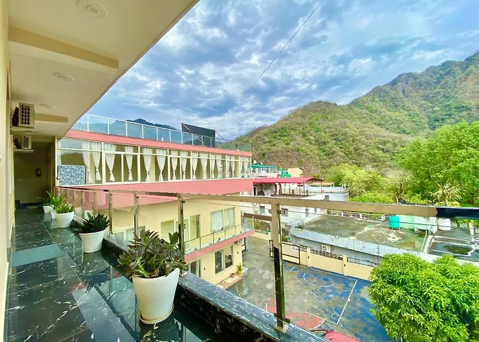 Tapovan New Residency - 5 Minutes Walk To Laxman Jhula Rishikesh