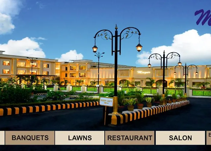 Mayur Hotel & Resort Sitapur 